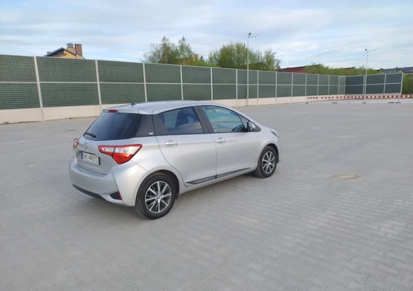 Toyota Yaris cena 56000 przebieg: 67000, rok produkcji 2019 z Niepołomice małe 326